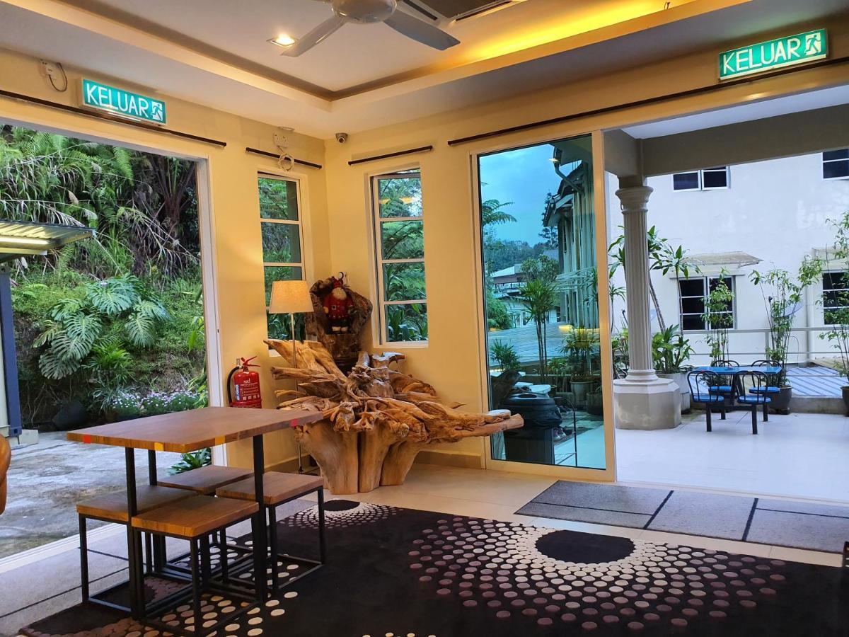 Fathers Guesthouse Bungalow Камерон-Хайлендс Экстерьер фото